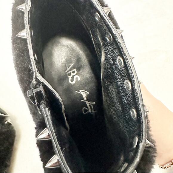 ABS Allen Schwartz Black Studded Ankle Boots fur heeled booties spiked size 8 - Picture 7 of 11